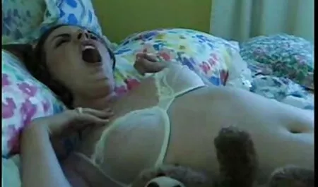 Mát-thủ dâm, việc, và mơn jav hd hay nhat trớn đôi môi của cô.