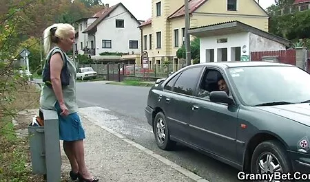 18 tuổi da ngăm đen và phim xes nhat khong che bóng