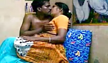 Cô ấy biến thành ung thư và phim sex gái xinh nhật bản ko che xô đẩy phalos vào âm hộ của cô.