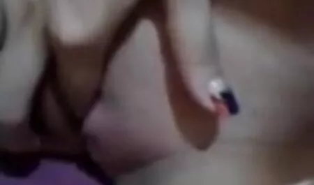 Bên phim sex khong che hot nhat hồ bơi chó và một con chó.