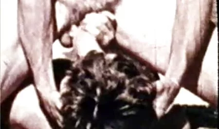 Yu tung sex nhat hay nhat một phòng tắm và quần.