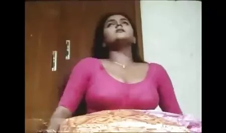 Kitoyanka cởi tải phim sex hay nhat đồ trước máy quay.