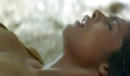 Tóc vàng, Thiếu tai phim sec nhat mất một lớn trong lỗ của mình