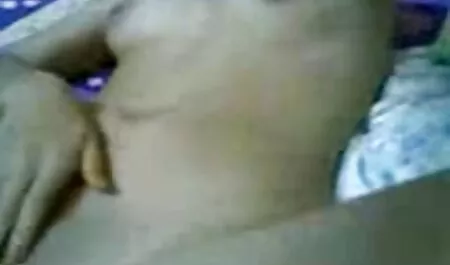 Cô gái nóng trả tiền cho một công trong thiên nhiên. phim sex nhanh nhat ban