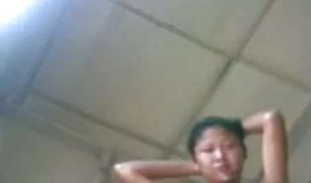 Nhật bản, đặt ngón sex nhat khong che moi tay lông chó.