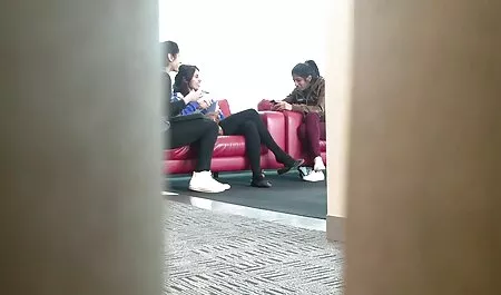 Cô gái mặc gái sex nhat java