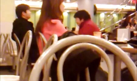 Đẹp trai, người đàn ông hói được dưới bánh xe của một bà, một phim sex nhật bản chọn lọc cô gái thay vì xoá