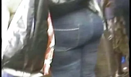 Cô gái phim sex nhat ban tuyen chon tóc vàng thương